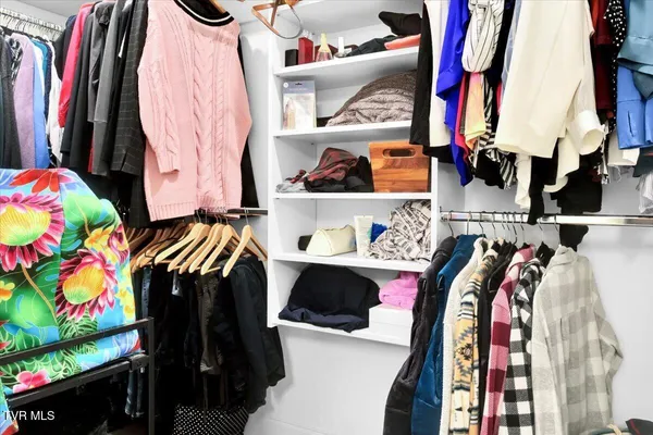 $549,000 | 868 Granby Road, Kingsport, TN 37660