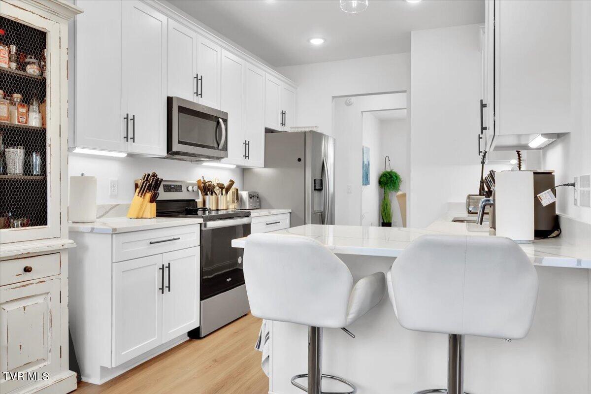 868 Granby Road Kingsport, TN 37660 - Photo 16 of 54 24-Kitchen