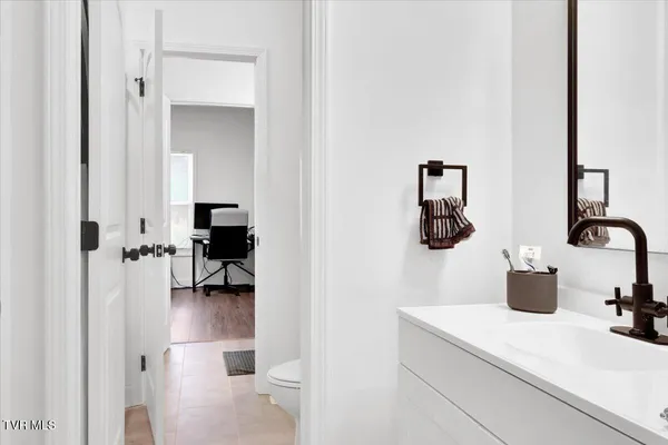 $549,000 | 868 Granby Road, Kingsport, TN 37660