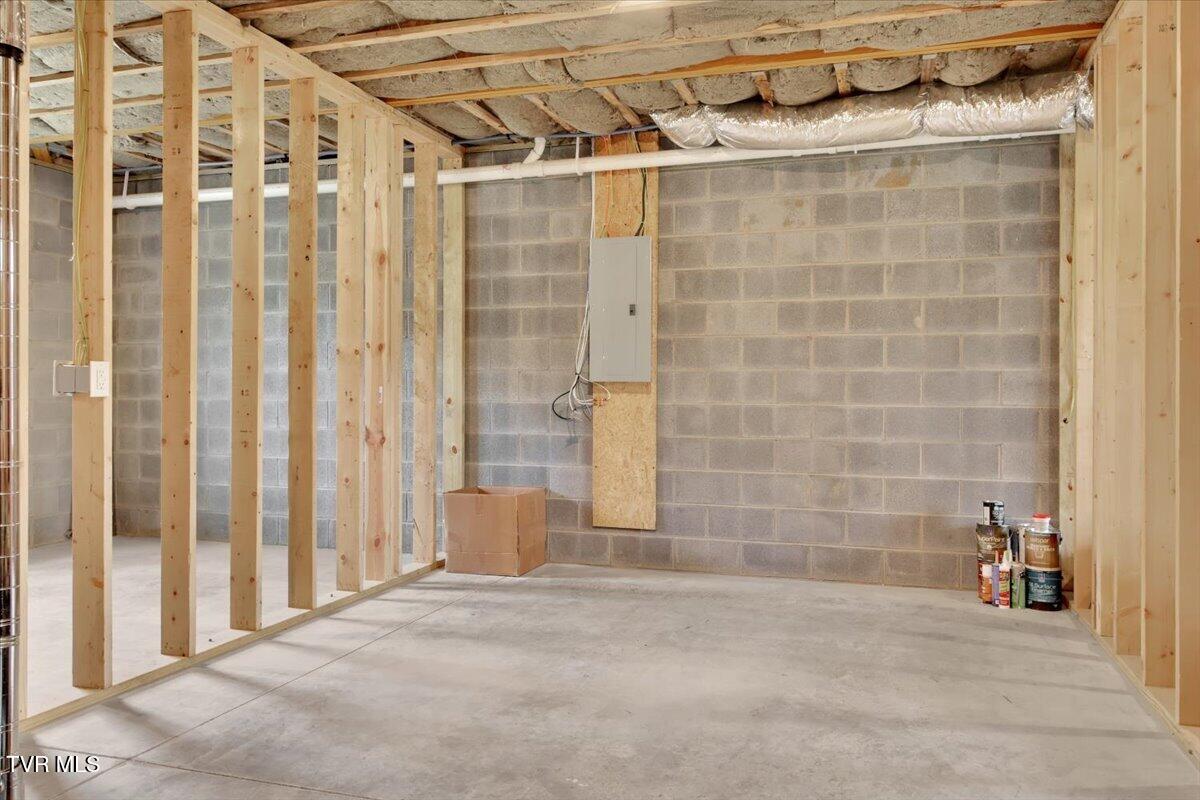 868 Granby Road Kingsport, TN 37660 - Photo 38 of 54 46-Basement