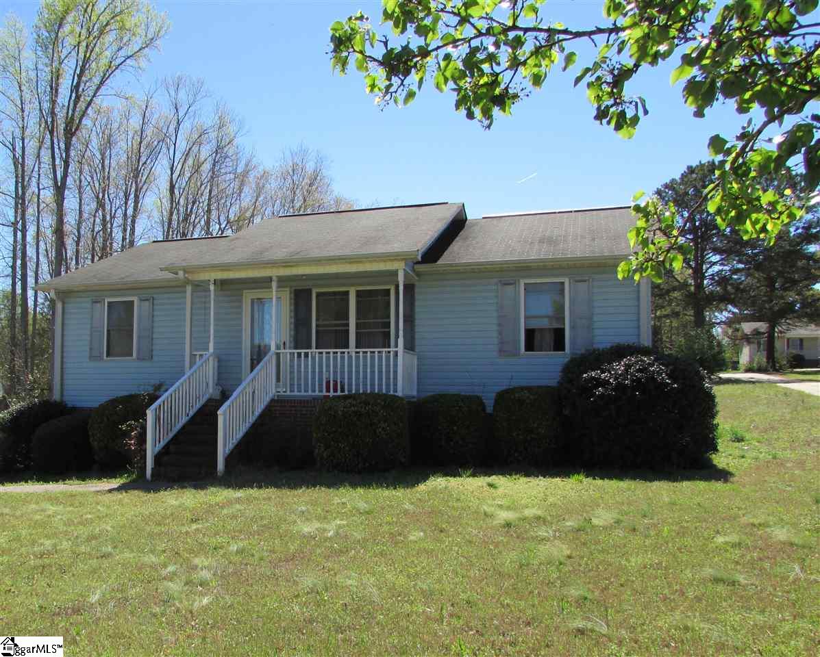 583 Garrett Street Fountain Inn, SC 29644 - Photo 1 of 15 Gallery Image 1