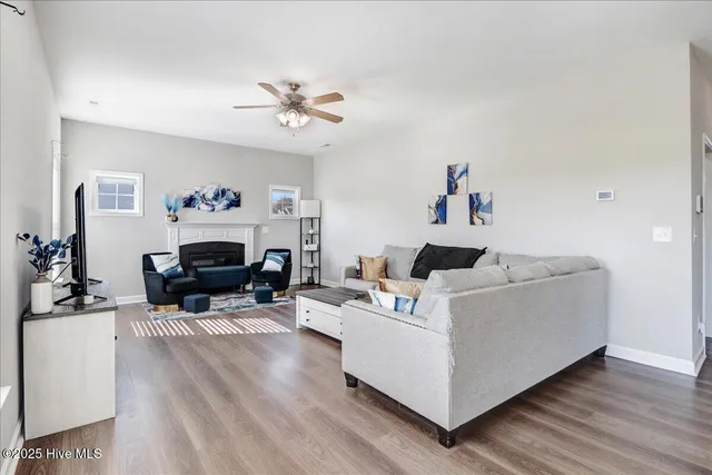 $359,900 | 117 Kenbridge Lane, Princeton, NC 27569