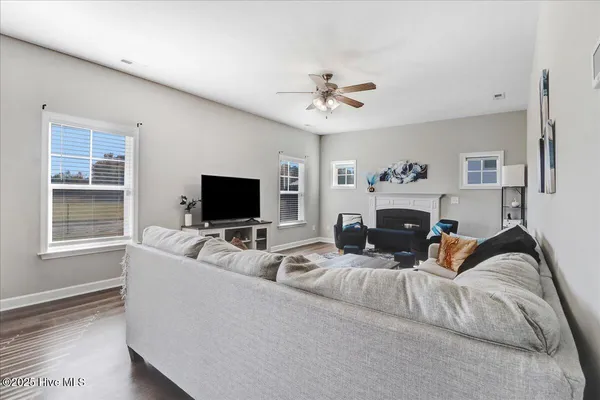 $355,000 | 117 Kenbridge Lane, Princeton, NC 27569