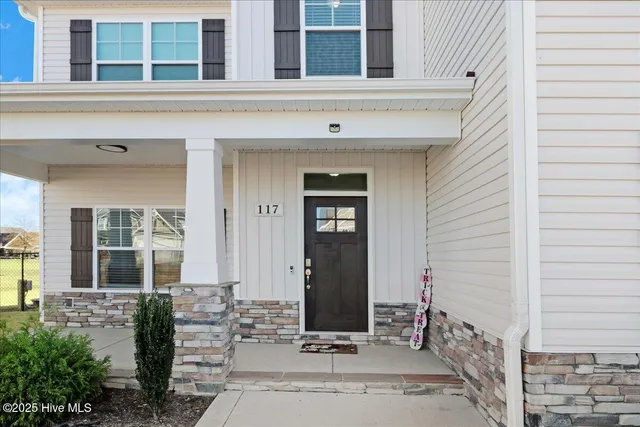 $359,900 | 117 Kenbridge Lane, Princeton, NC 27569