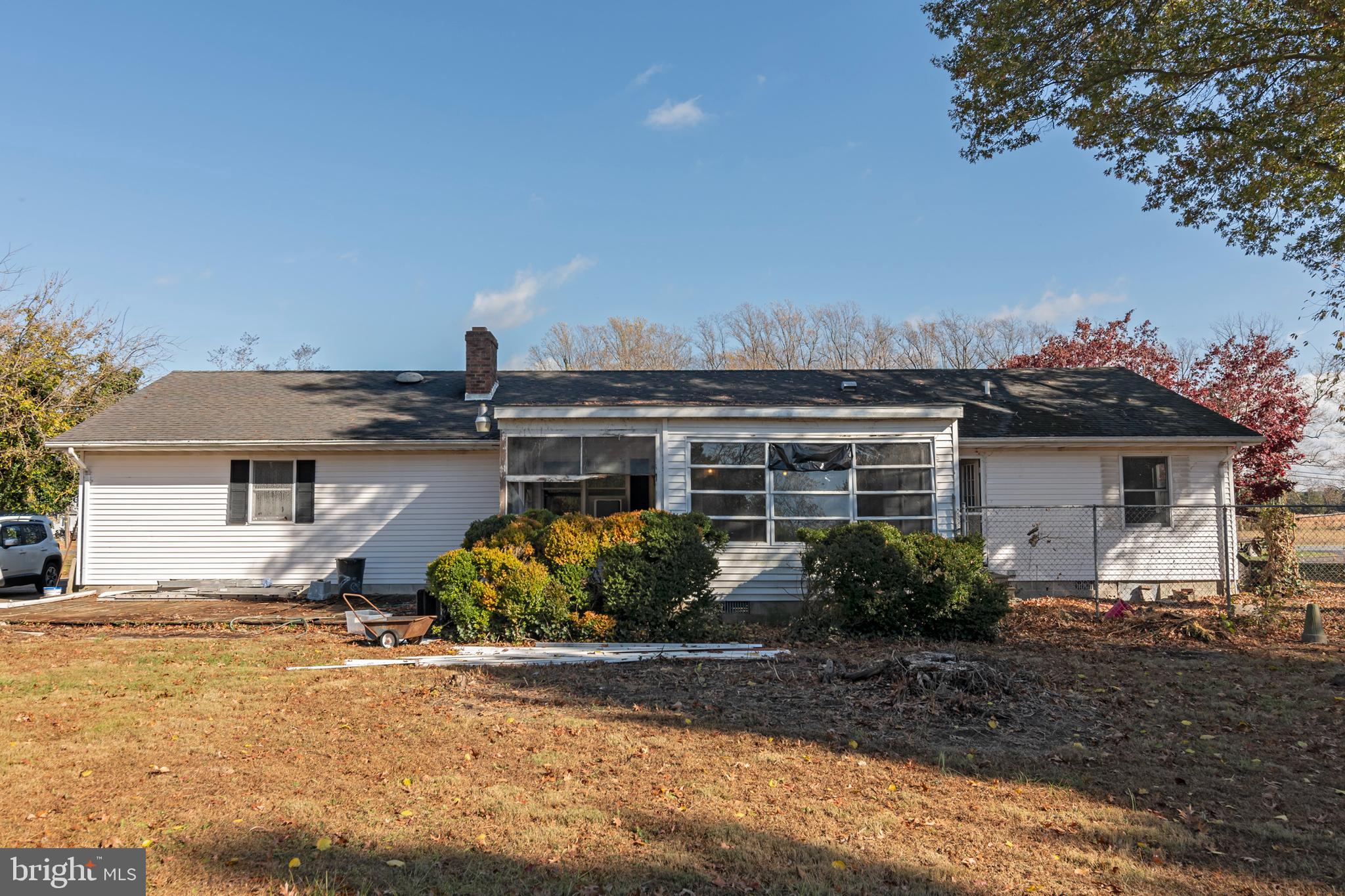 5418 Whitehall Road Cambridge, MD 21613 - Photo 10 of 11 Great Sunroom Potential