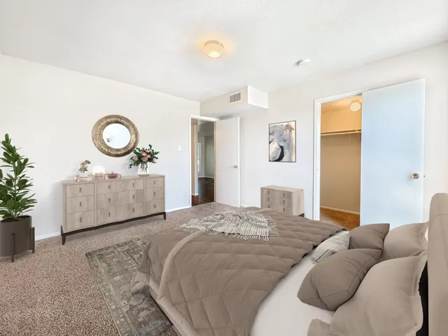 $800 | 4400 West Airport Boulevard, Unit 1206, Houston, TX 77045