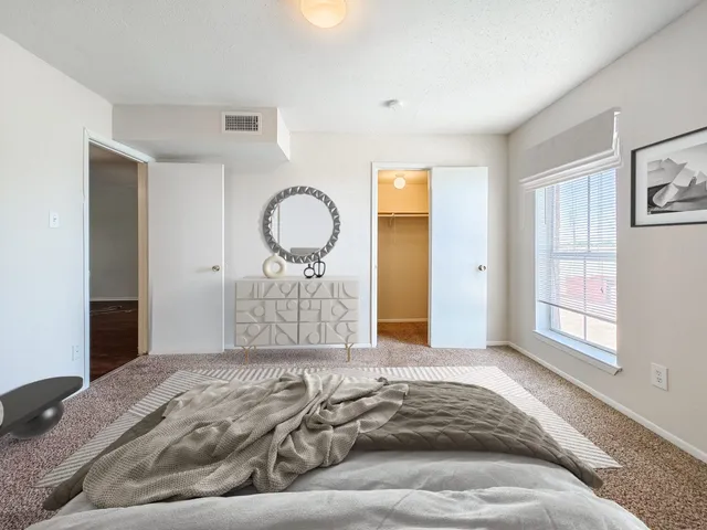 $800 | 4400 West Airport Boulevard, Unit 1206, Houston, TX 77045