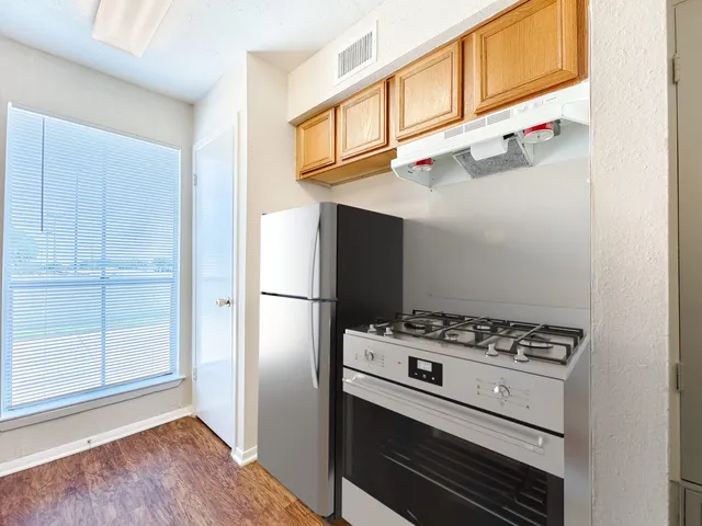 $800 | 4400 West Airport Boulevard, Unit 1206, Houston, TX 77045