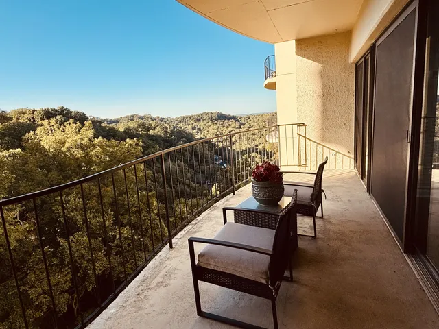 $2,600 | 6666 Brookmont Terrace, Unit 605, Nashville, TN 37205