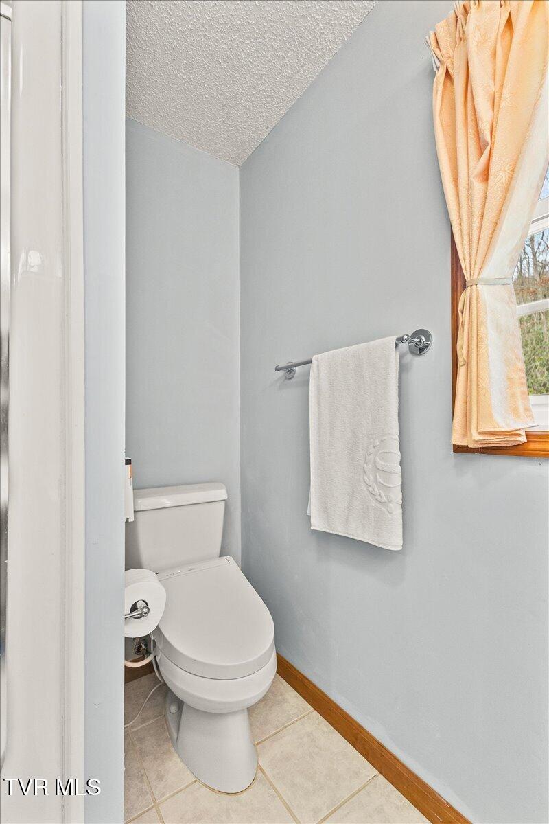 515 Scioto Road Unicoi, TN 37692 - Photo 37 of 55 39-128A8234