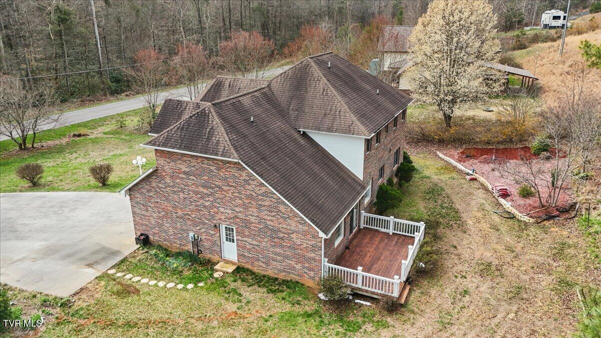 515 Scioto Road Unicoi, TN 37692 - Photo 7 of 55 58-DJI_20260319122058_0202_D