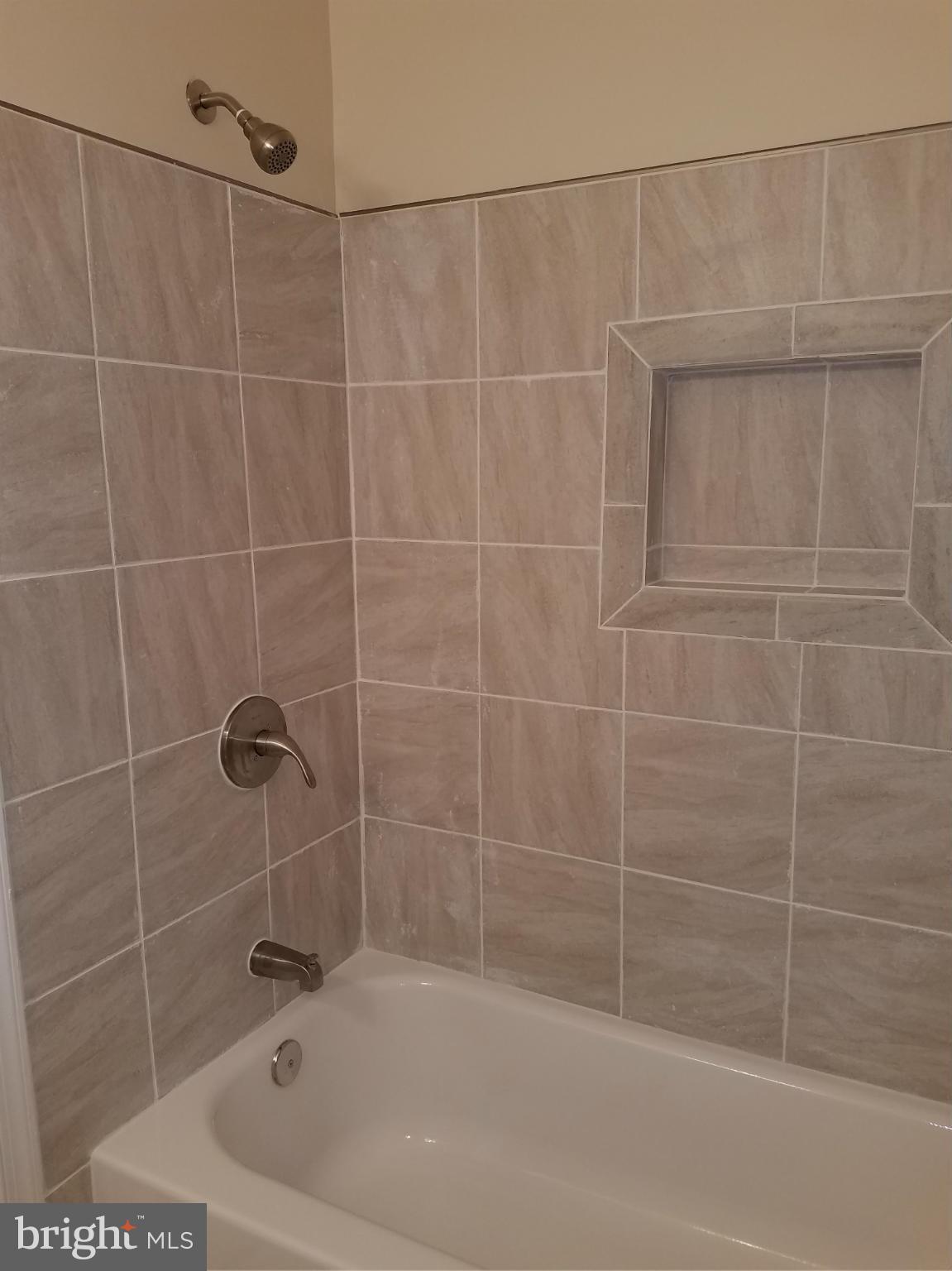 14903 Rydell Road, Unit B1 Centreville, VA 20121 - Photo 13 of 19 Bath