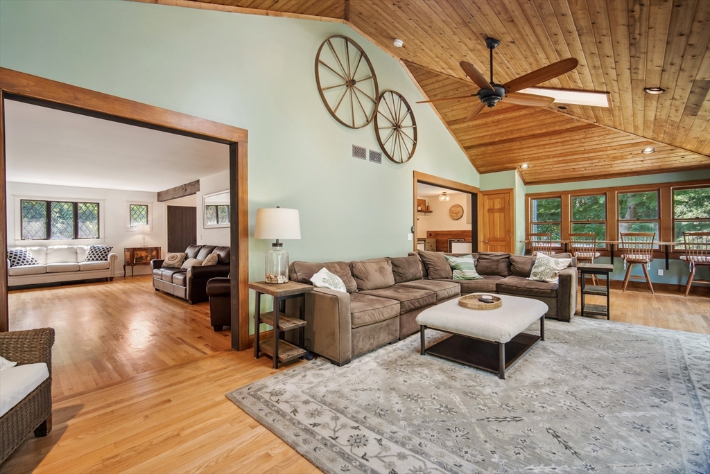 108 Berwick Road Longmeadow, MA 01106 - Photo 11 of 42