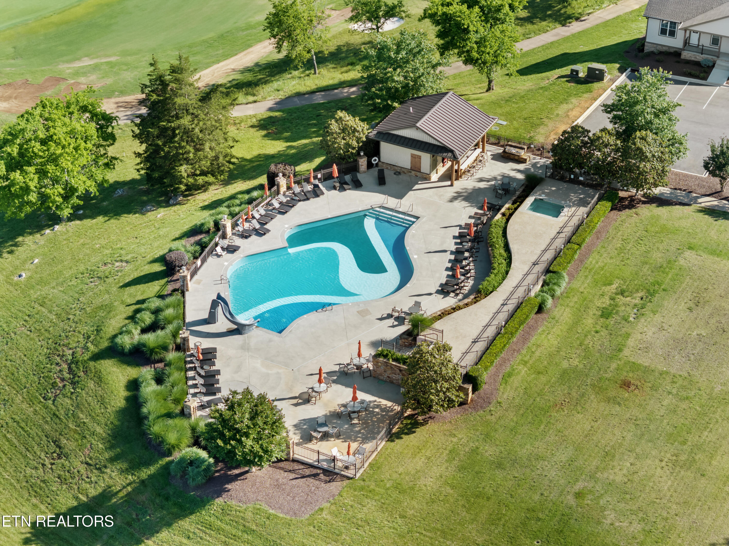 3964 Persimmon Ridge Loudon, TN 37774 - Photo 19 of 20 DJI_20250523092011_0673_D