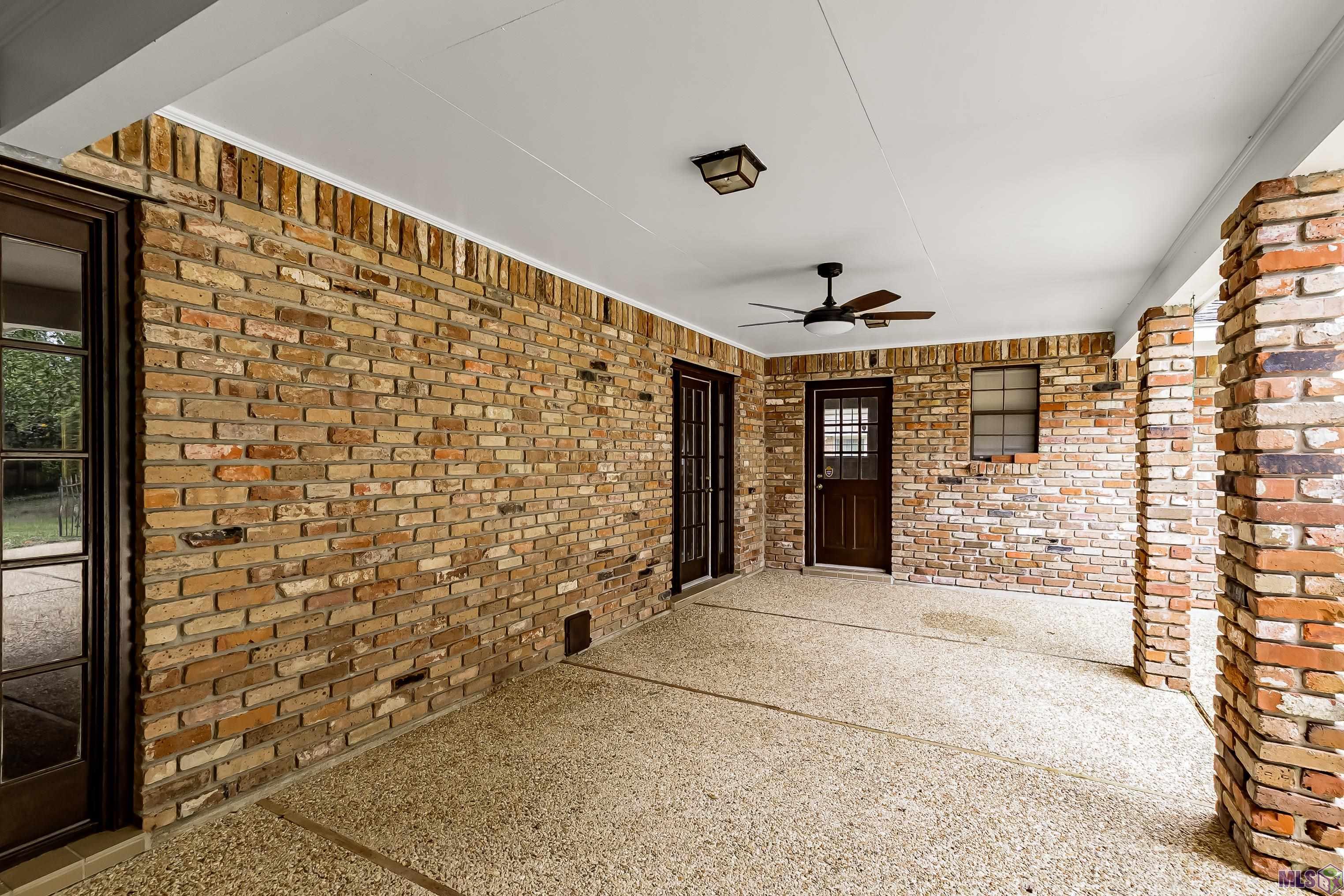 3922 Pine Park Drive Baton Rouge, LA 70809 - Photo 9 of 36