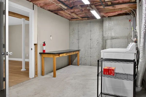 $2,400 | 213 Bayberry Hill Lane, Unit 213, Leominster, MA 01453