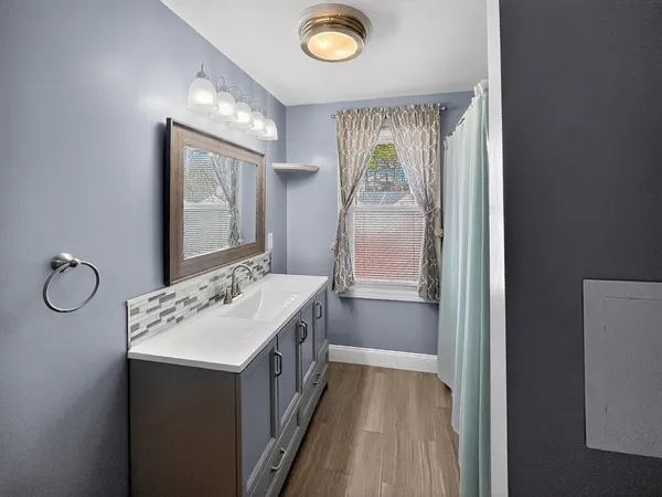 $2,400 | 213 Bayberry Hill Lane, Unit 213, Leominster, MA 01453