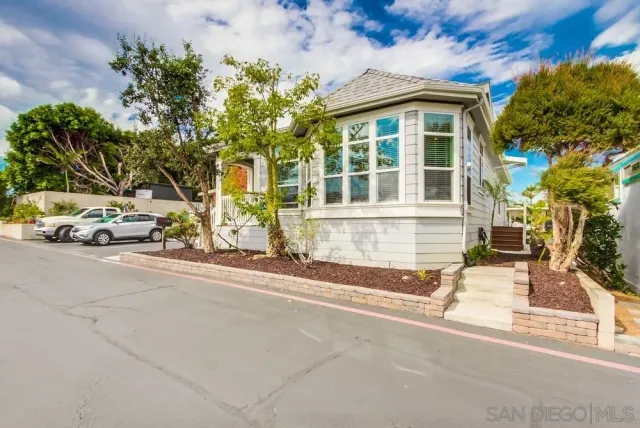 $480,000 | 699 North Vulcan Avenue, Unit SPC 134, Encinitas, CA 92024