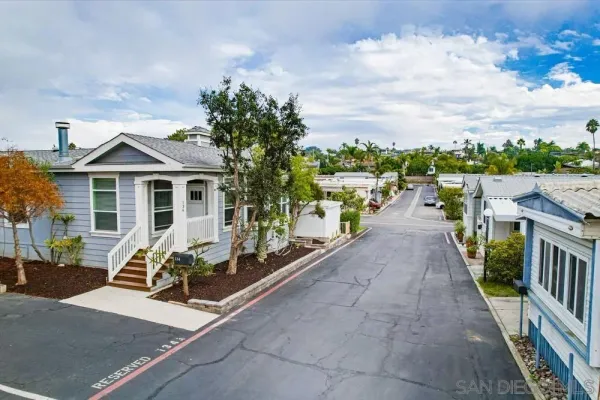 $480,000 | 699 North Vulcan Avenue, Unit SPC 134, Encinitas, CA 92024