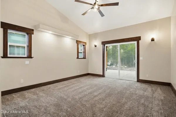 $799,000 | 5382 Van Buren Street, Spirit Lake, ID 83869