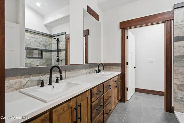 $799,000 | 5382 Van Buren Street, Spirit Lake, ID 83869