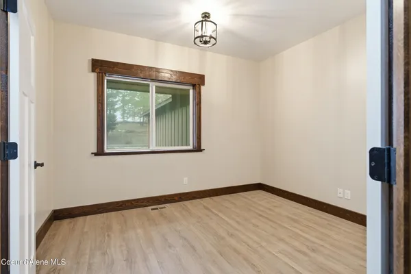 $799,000 | 5382 Van Buren Street, Spirit Lake, ID 83869