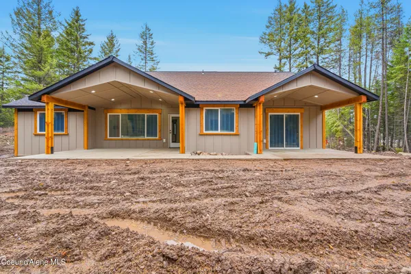 $799,000 | 5382 Van Buren Street, Spirit Lake, ID 83869