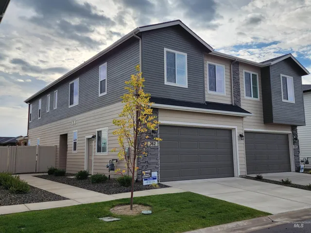 $2,295 | 362 North Lagrasse Lane, Star, ID 83669