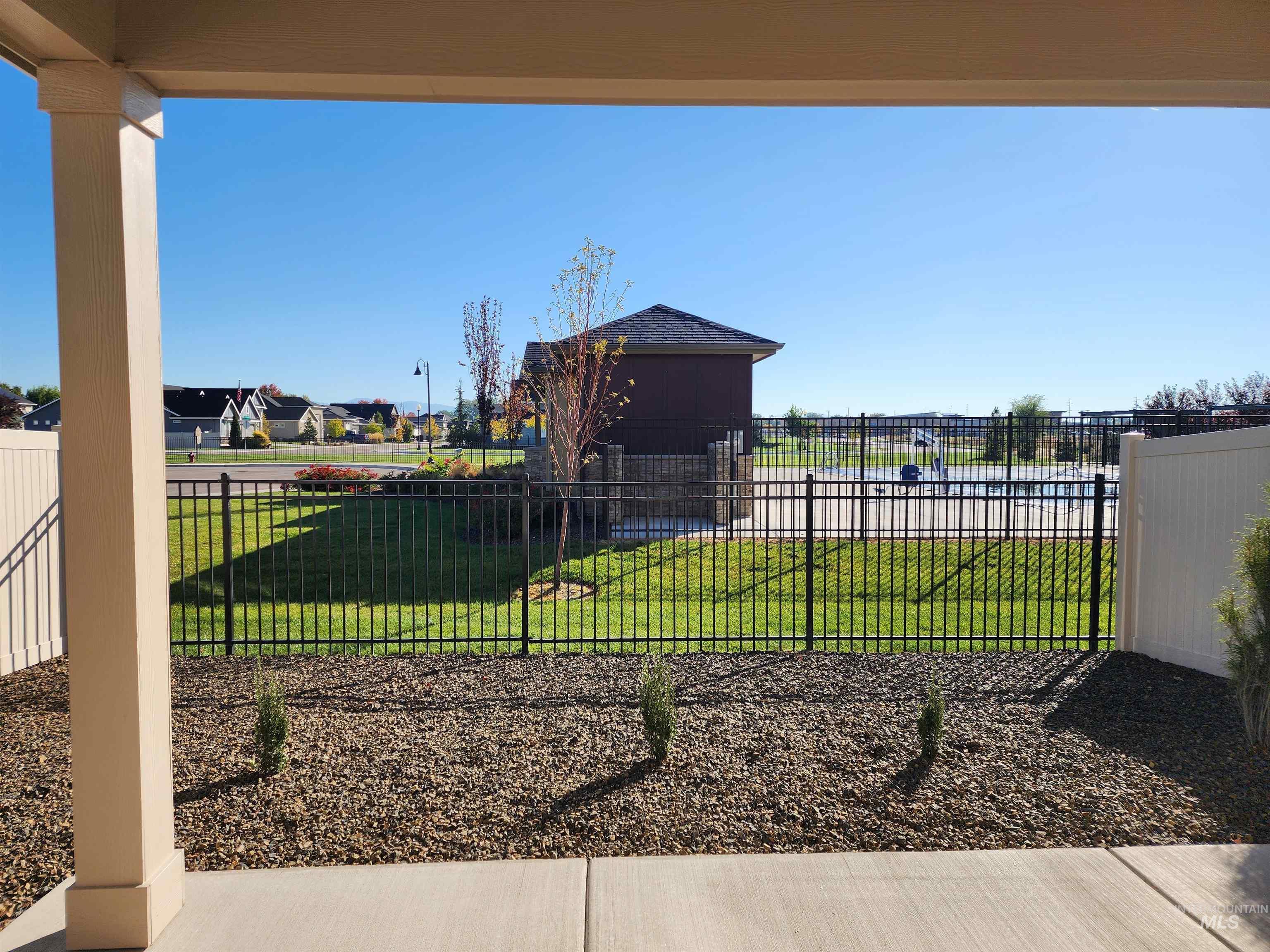 362 North Lagrasse Lane Star, ID 83669 - Photo 4 of 16 View of yard featuring a residential view