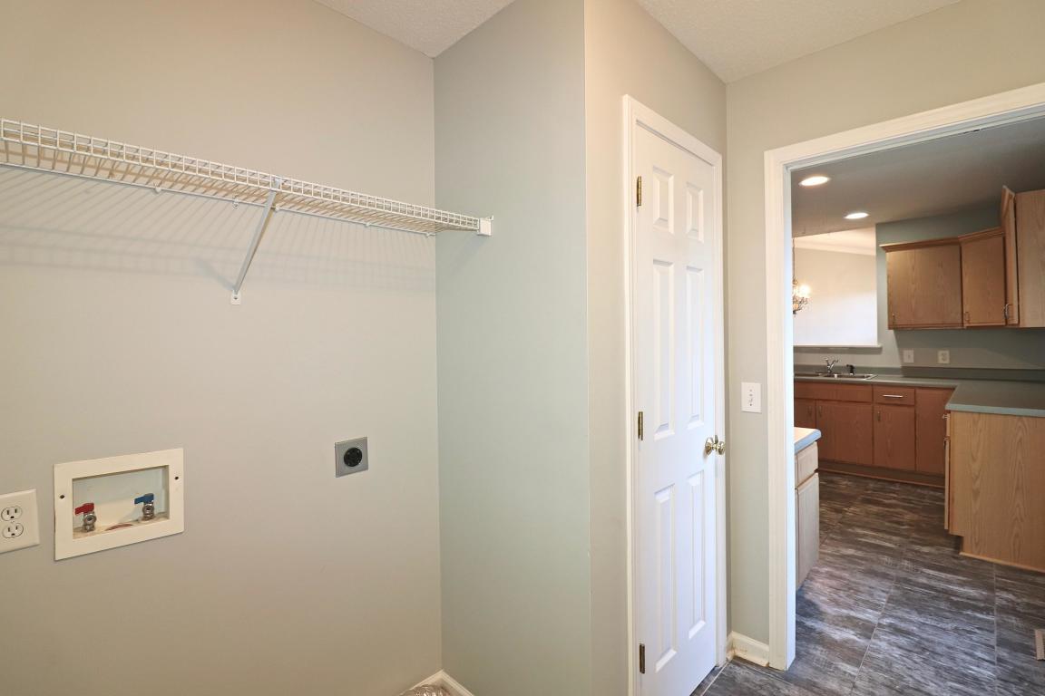 4415 Murdocksville Road West End, NC 27376 - Photo 6 of 16 Laundry