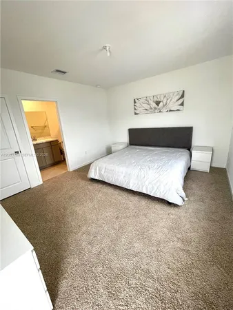 $2,550 | 916 Southeast 19th Street, Unit 916, Homestead, FL 33034