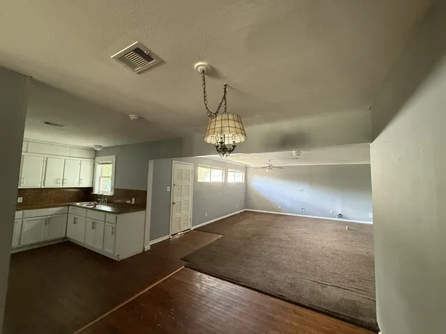 $165,000 | 724 Oriole Lane, Pasadena, TX 77502