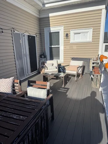 $2,700 | 79 Bridge Salem Ma, Unit 2, Salem, MA 01970