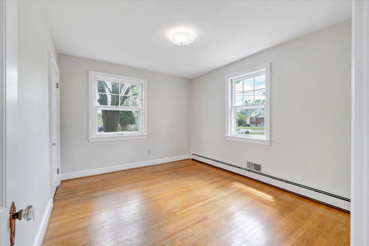 2469 Tillett Road Southwest Roanoke, VA 24015 - Photo 17 of 42 17-MIB01287