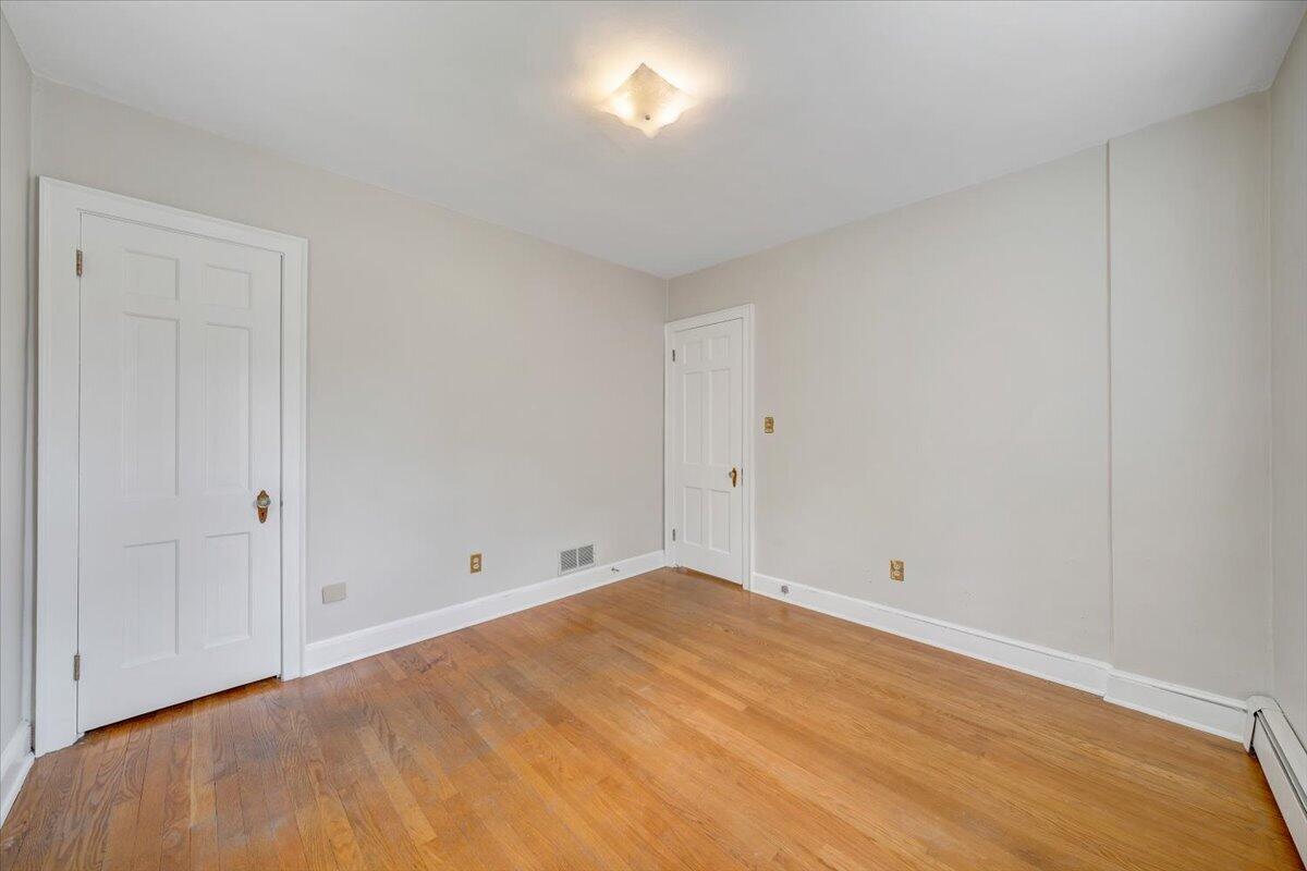 2469 Tillett Road Southwest Roanoke, VA 24015 - Photo 22 of 42 22-MIB01296