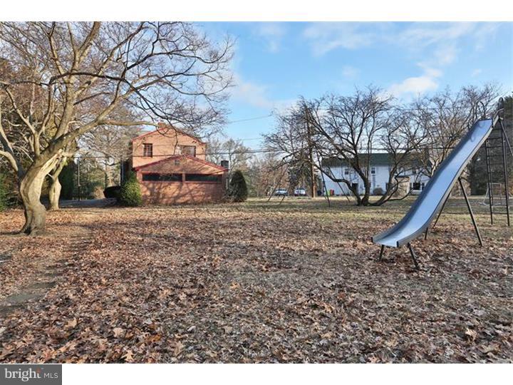 652 Broad Acres Road Narberth, PA 19072 - Photo 23 of 24 Exterior Back
