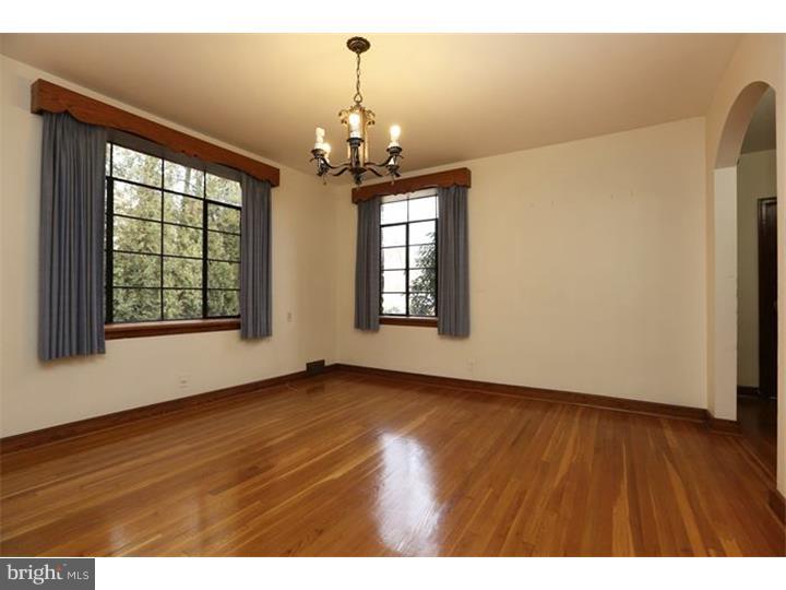 652 Broad Acres Road Narberth, PA 19072 - Photo 6 of 24 Dining Room