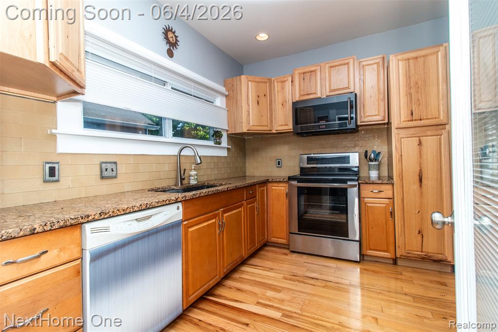 315 Jewett Street Howell, MI 48843 - Photo 8 of 24