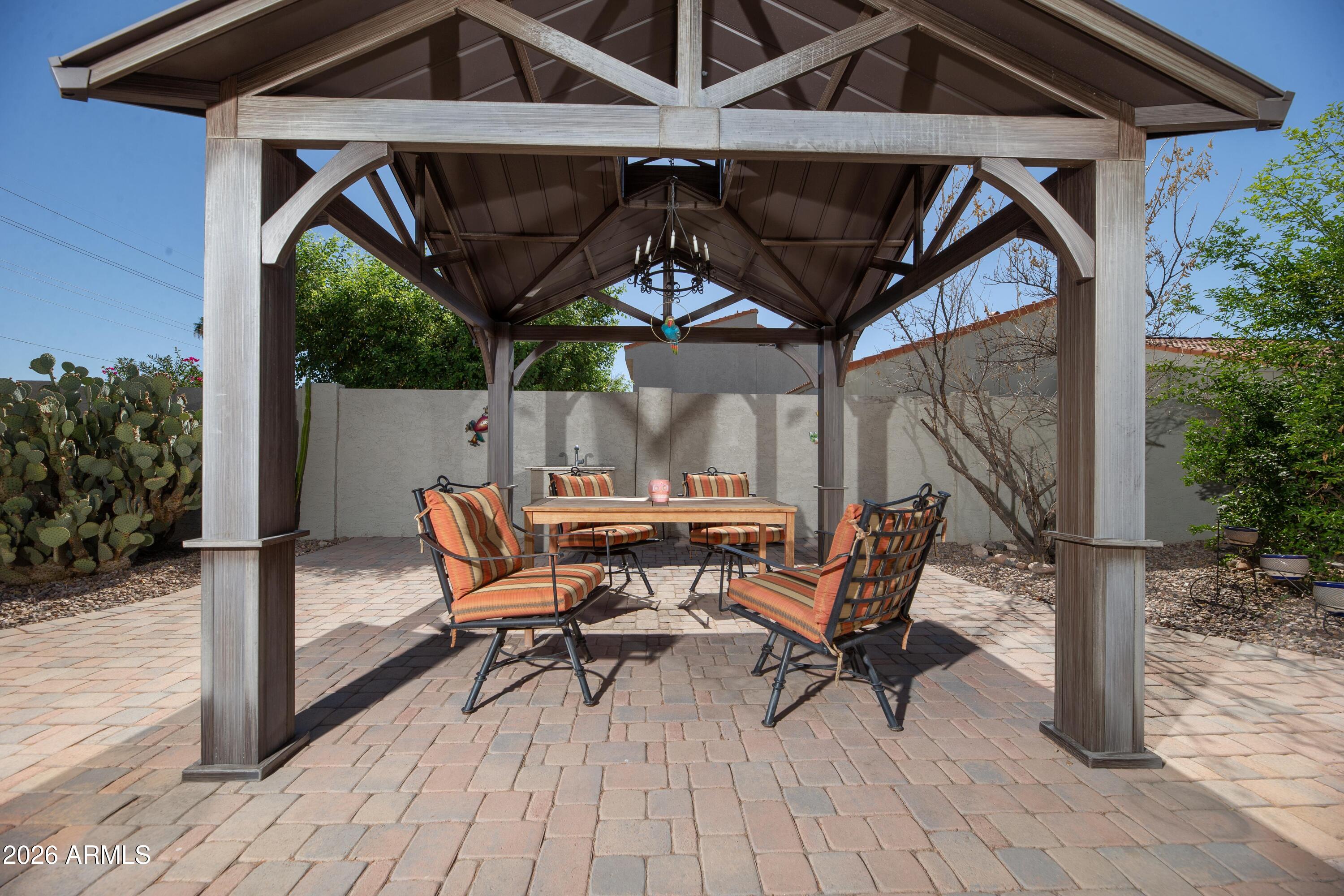 2435 West Greenway Road, Unit 8 Phoenix, AZ 85023 - Photo 30 of 41 Greenway-27