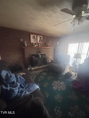 $169,000 | 27282 Lee Highway, Abingdon, VA 24211