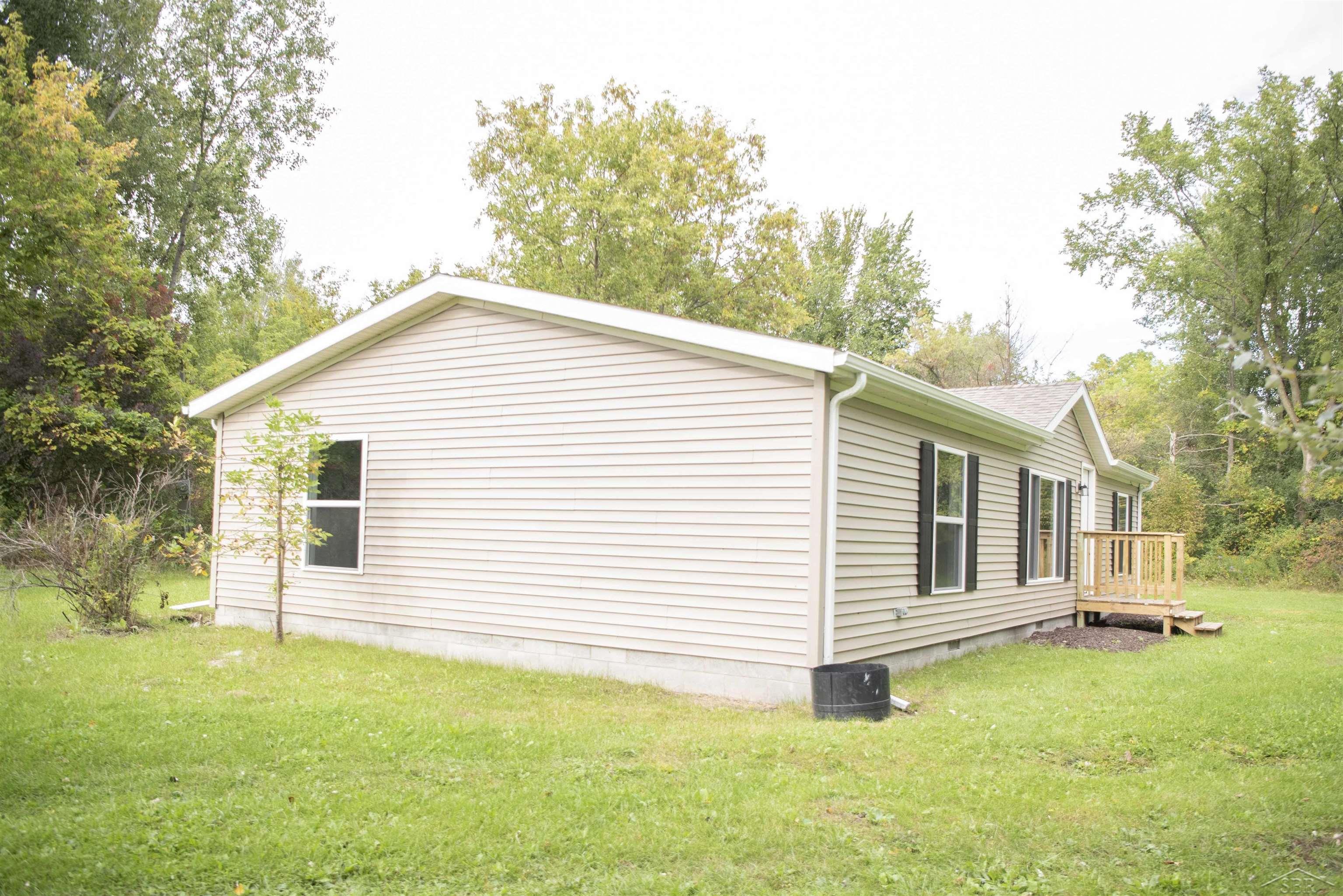 4316 West Burns Road Coleman, MI 48618 - Photo 21 of 28 50091129-20.JPG