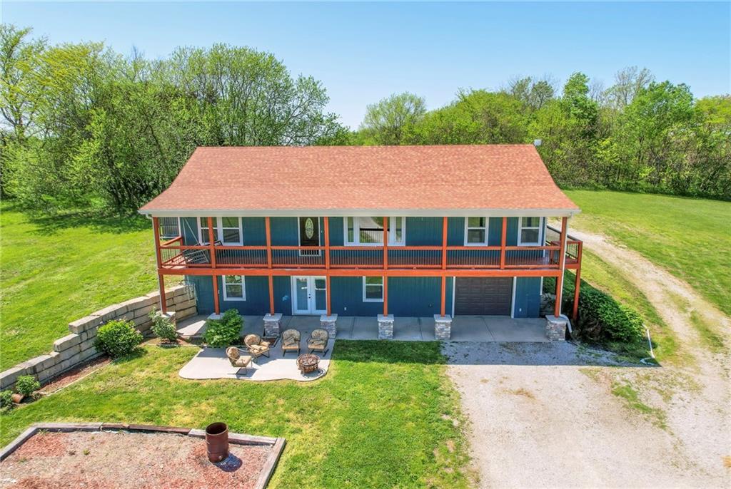30960 Somerset Road Paola, KS 66071 - Photo 4 of 38