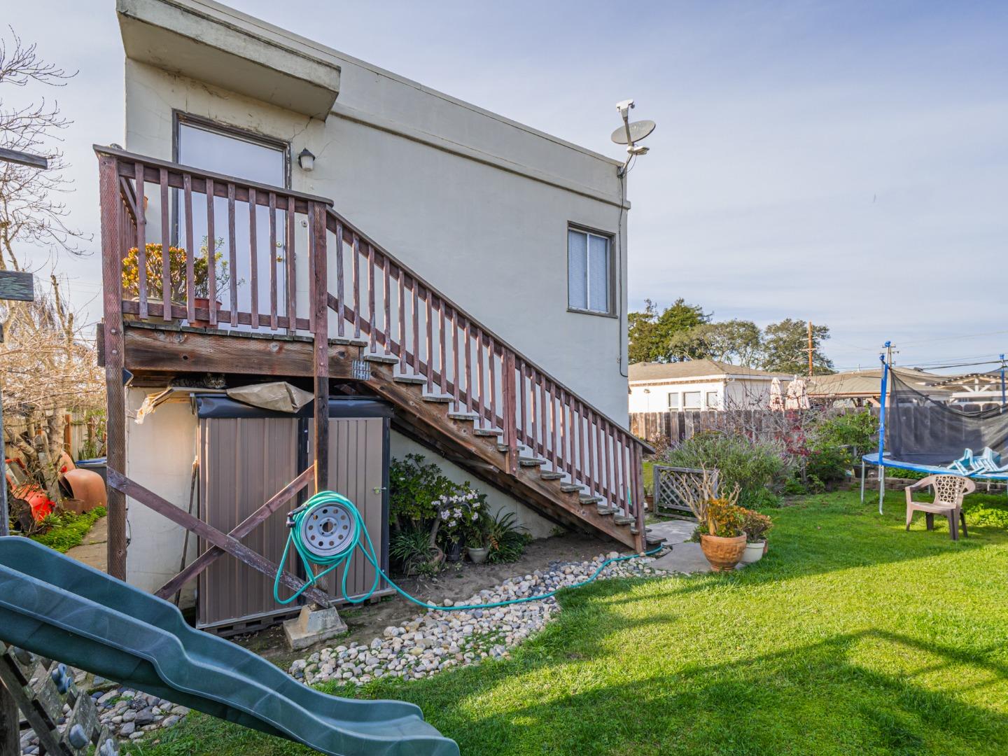 9 Memorial Avenue Freedom, CA 95019 - Photo 1 of 18