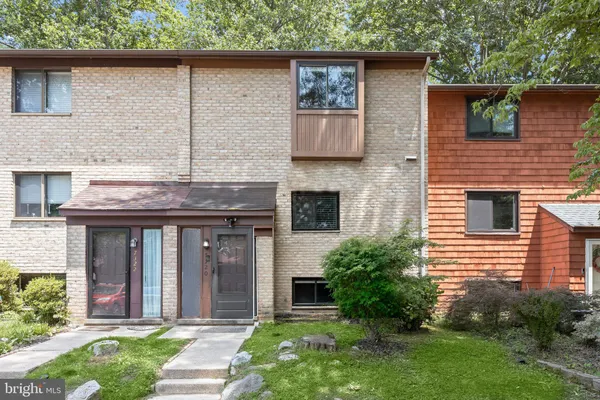 $400,000 | 7320 Kerry Hill Court, Columbia, MD 21045