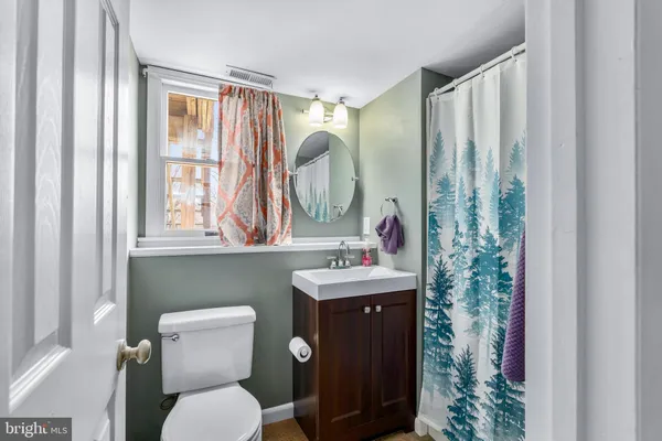 $330,000 | 216 Courtney Drive, Elkton, MD 21921