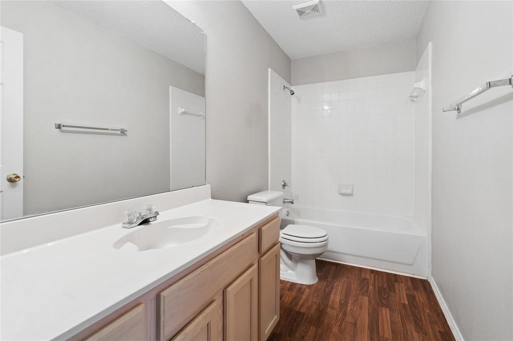 7522 Armstrong Lane Rowlett, TX 75089 - Photo 25 of 36