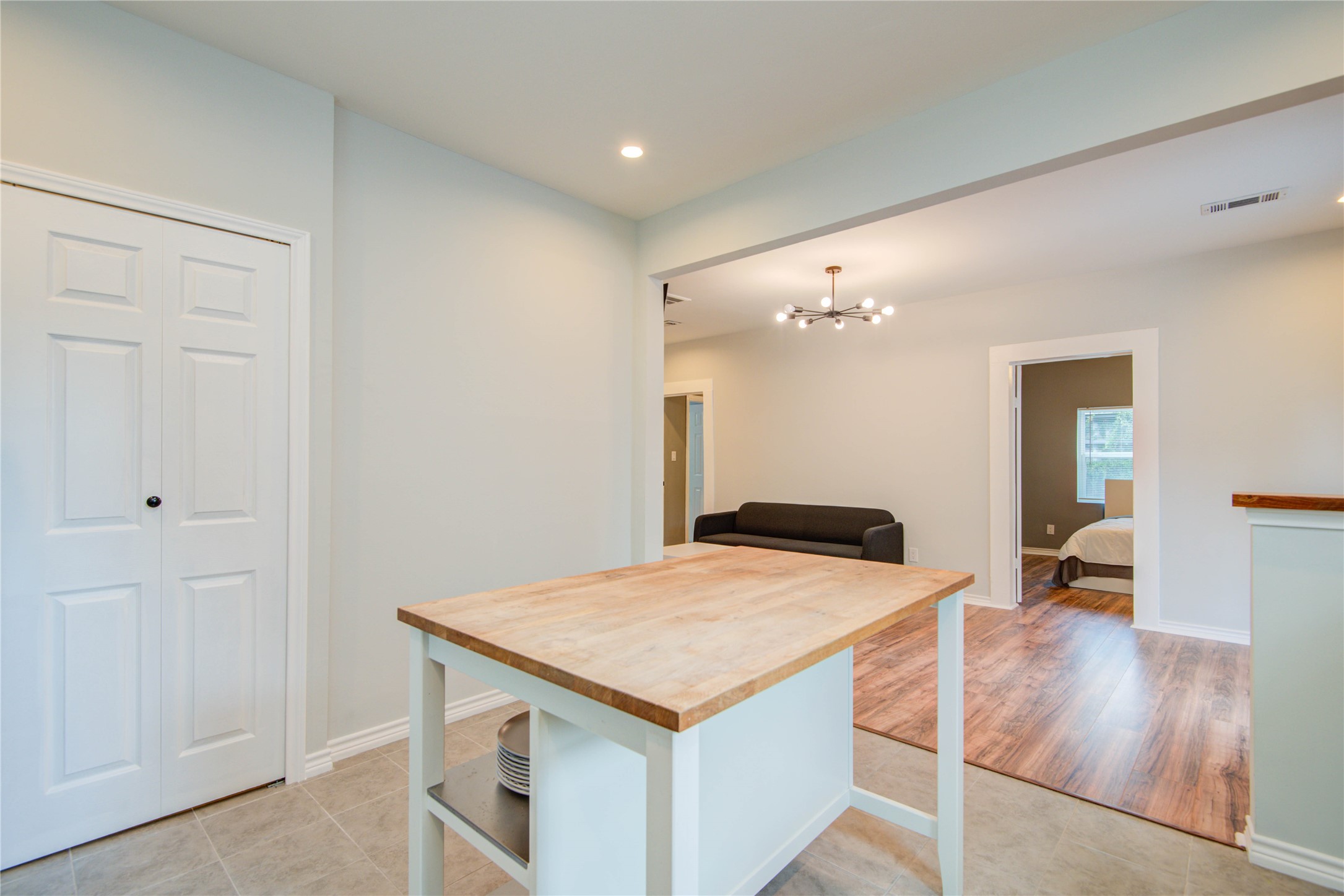 2712 Link Road Houston, TX 77009 - Photo 14 of 35