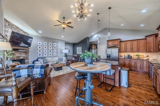 $649,000 | 50 Sunstone Drive, Camdenton, MO 65020