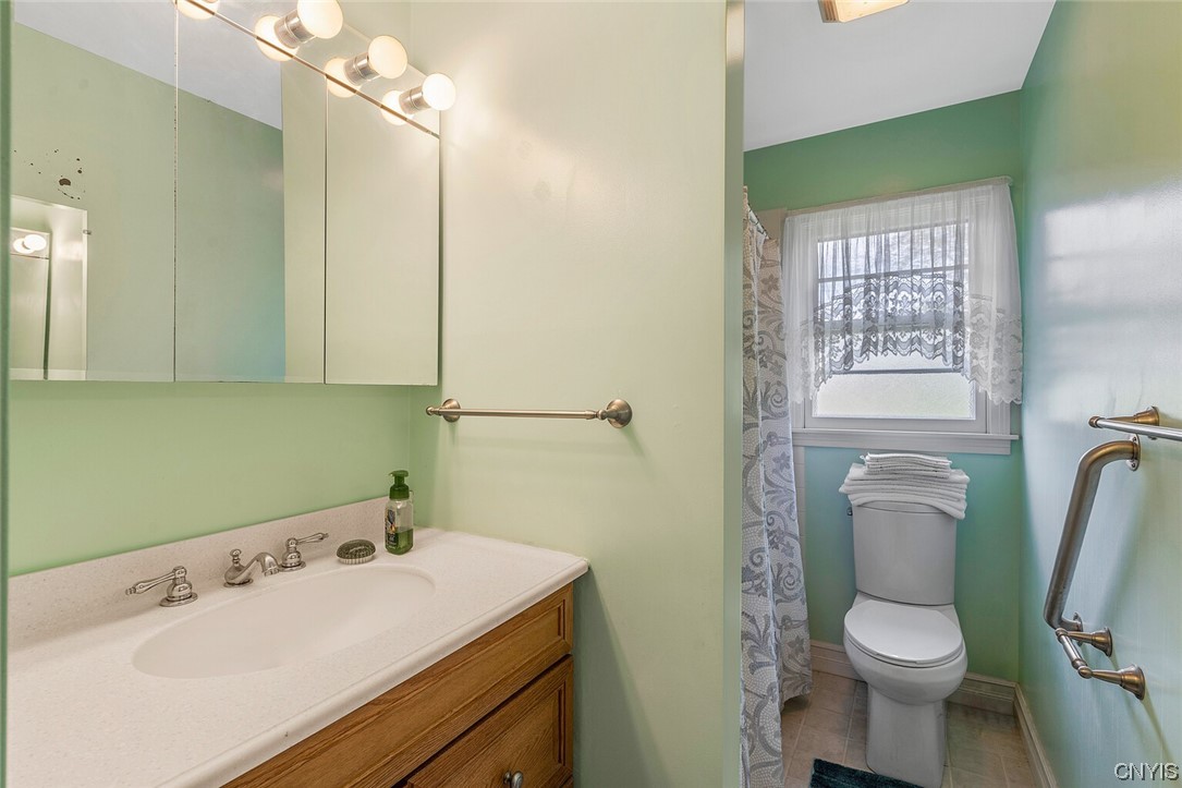 46 Highmore Drive Oswego Town, NY 13126 - Photo 17 of 31