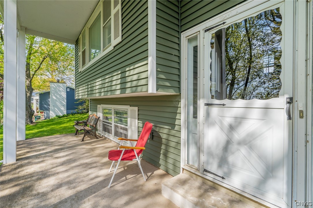 46 Highmore Drive Oswego Town, NY 13126 - Photo 4 of 31